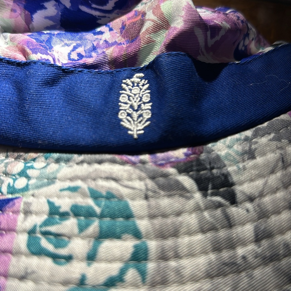 FP movement Free People Digital Blooms Bucket Hat NWOT
